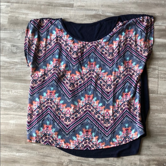 Short sleeve blouse - Picture 1 of 1